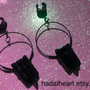 Faux Onyx Crystal Witchy Ear Weight Saddles 00g