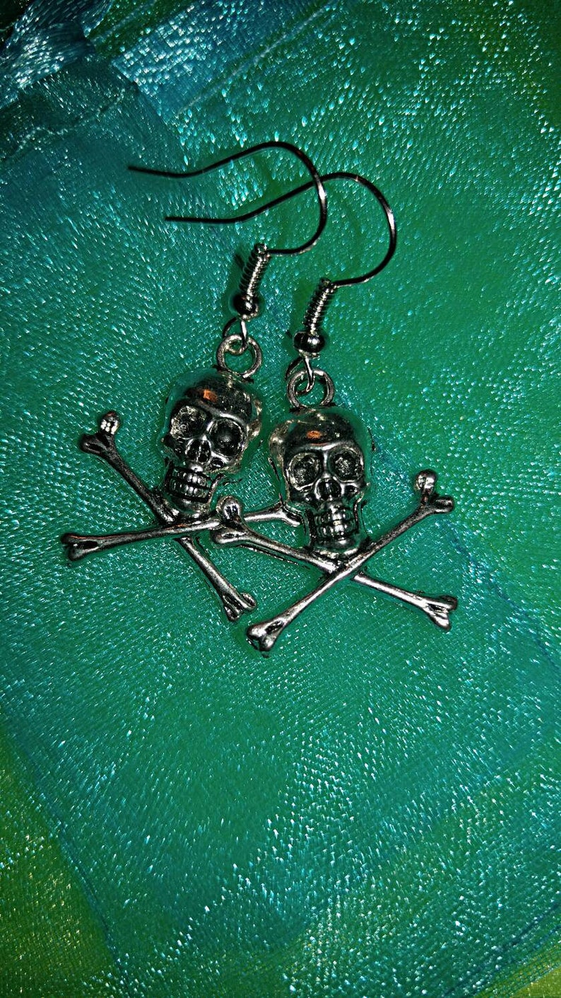 Skull and Crossbones Skull Earrings Skeleton Earrings Etsy