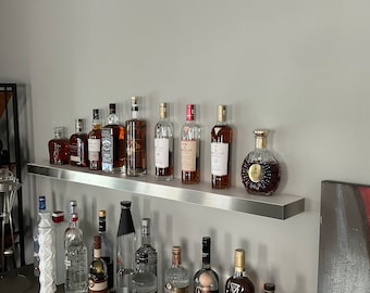 Prateleiras, prateleira flutuante moderna branca com bordas de aço inoxidável escovado ou latão escovado