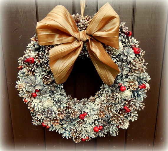 Türkranz Advent Winter Zapfen Türdeko Wanddeko Weihnachtsdeko Winterkranz Kranz Naturkranz Adventskranz Türkränze Kiefernzapfen Geweißt