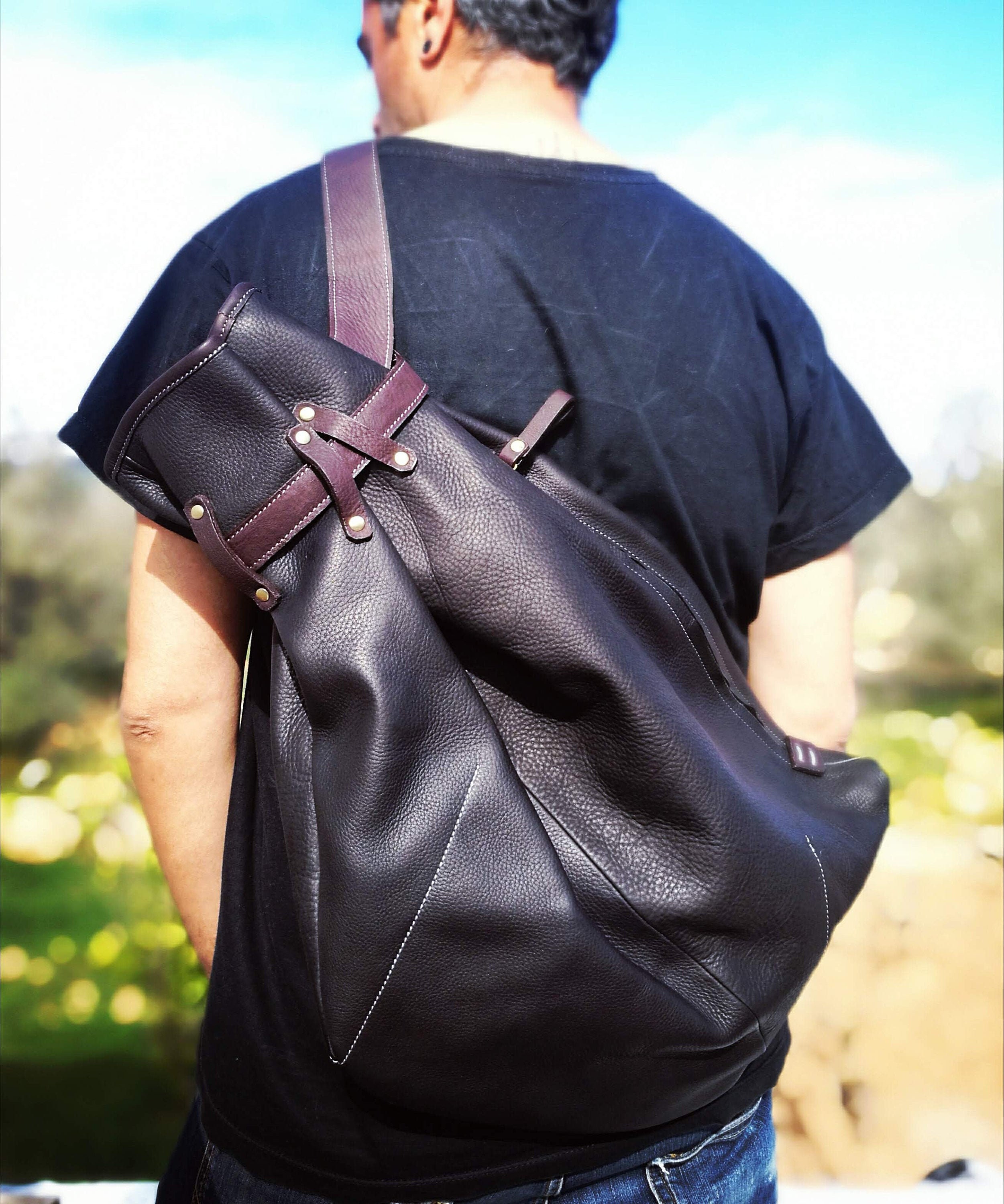 Wholesale Drop shipping Genuine Leather Men Bags Small Shoulder Crossbody  Bag for Men Everyday Casual Travel Messenger Bag Handbag From m.