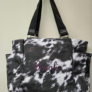 Pflege Tote/Caddy Tasche Pferd/Hund/Kuh - Schwarz Kuh Couture-Druck - Personalisiert/Monogrammiert