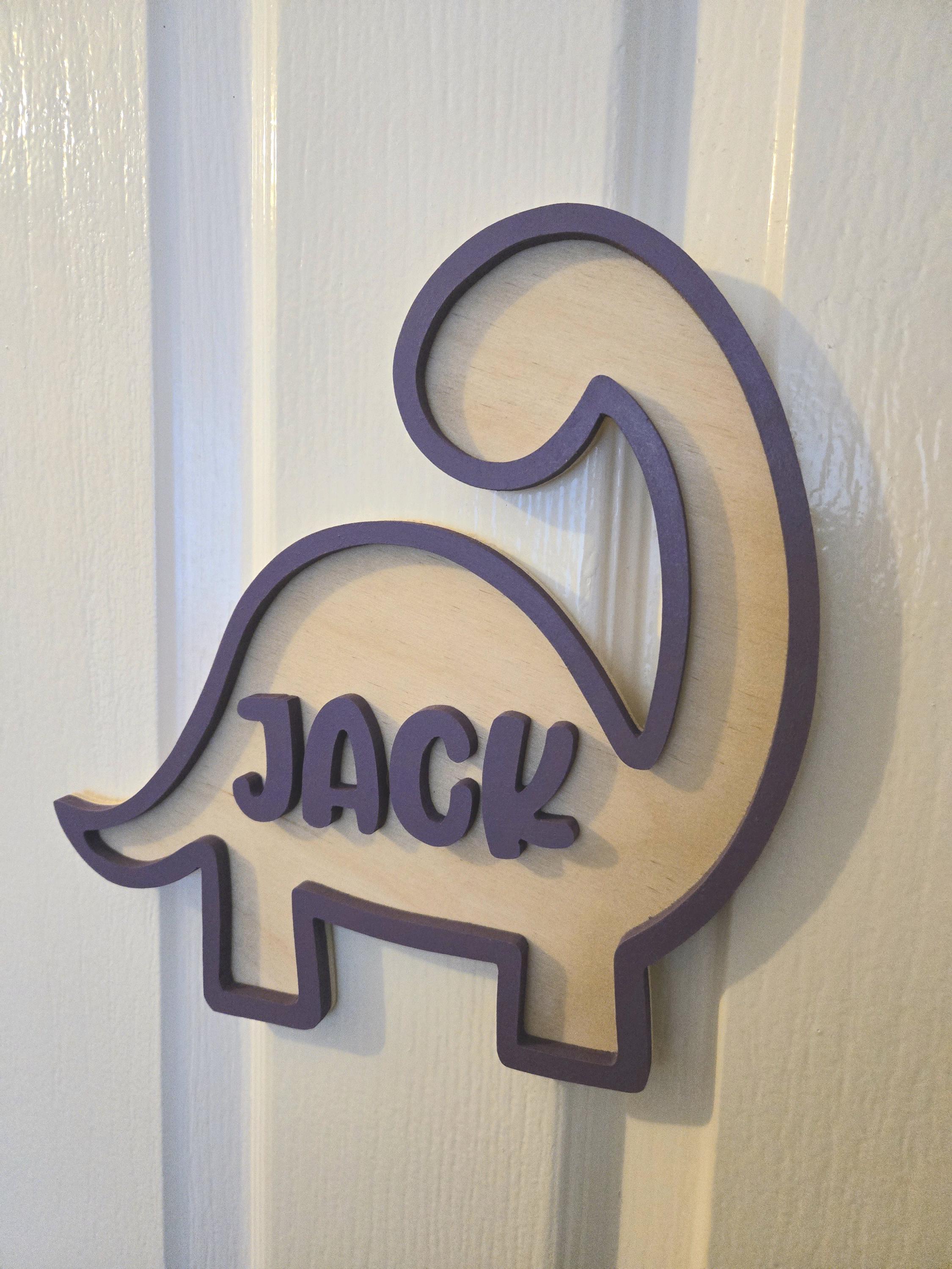 Insegna Personalizzata Con Nome E Dinosauri Per Bambini – Decorazione Murale In Legno Per Cameretta E Asilo - 4