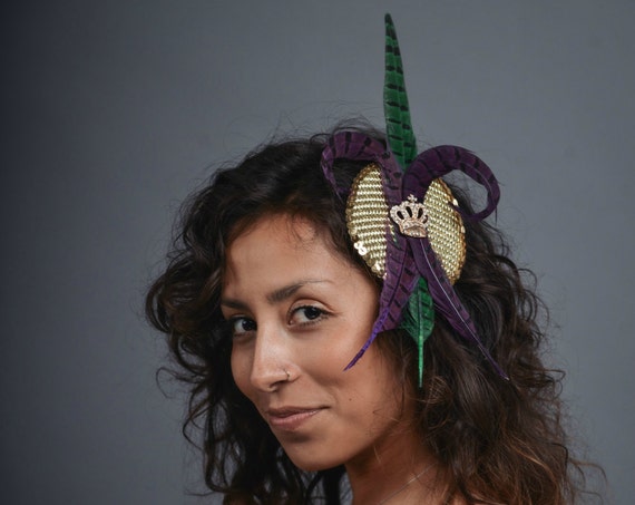 Mardi Gras Ball Fascinator Fleur de Lis Hair Flair Purple Green Gold Headpiece Hand Made Feather Headwear New Orleans Party Crown Accessory