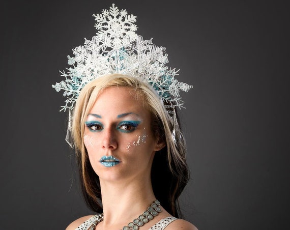 SnowFlake Ice Halo White Queen Crown Fairy Princess Headdress Frozen Maiden Winter Lady Fascinator Blue Headpiece Costume Party Headband