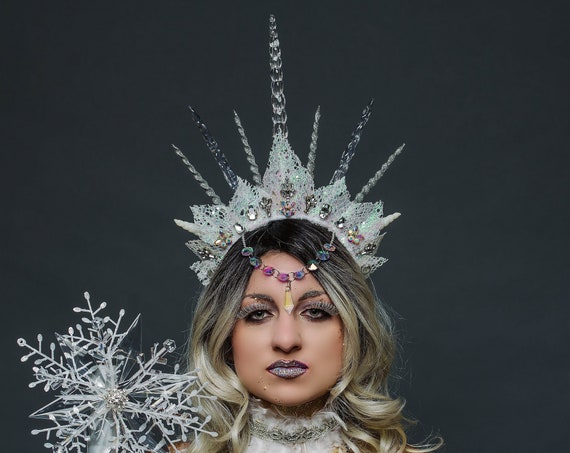 Ice Queen Witch Headdress Light Up Unseelie Celestial Silver White Icicle Spiked Crown Wicked Winter Fat Costume Cosplay Festival Headpiece