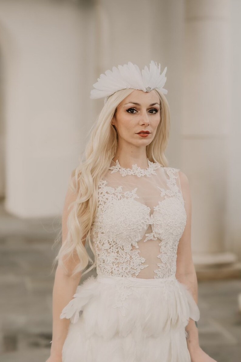 Download White Feather Swan Medieval Renaissance Crown Fantasy Oracle Headdress Costume Empress Elf Elvish Art Nouveau Goddess Headpiece Circlet Costume Accessories Accessories Valresa Com