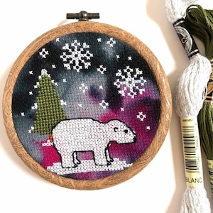 PDF Polar Bear Cross Stitch Pattern - Intermediate