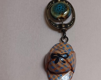 Sherlock Holmes Deerstalker Hat Necklace