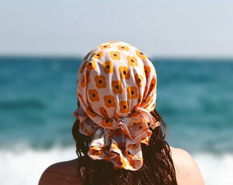 Headscarf. flowers. Scarf Head. Seventies. foulard. mustard. Viscosa handkerchief. summer.