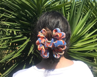 Fabric Hair Jaw. Vintage Styled. Hair Accessory. Large Clip Fascinator. Vintage Style.