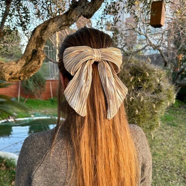 Lazo Brillo con Pasador. Barette Shiny Bow. Clásico y elegante mujeres, niñas. Accesorios para el Cabello. Christmas Gift. Navidad. Plisado.