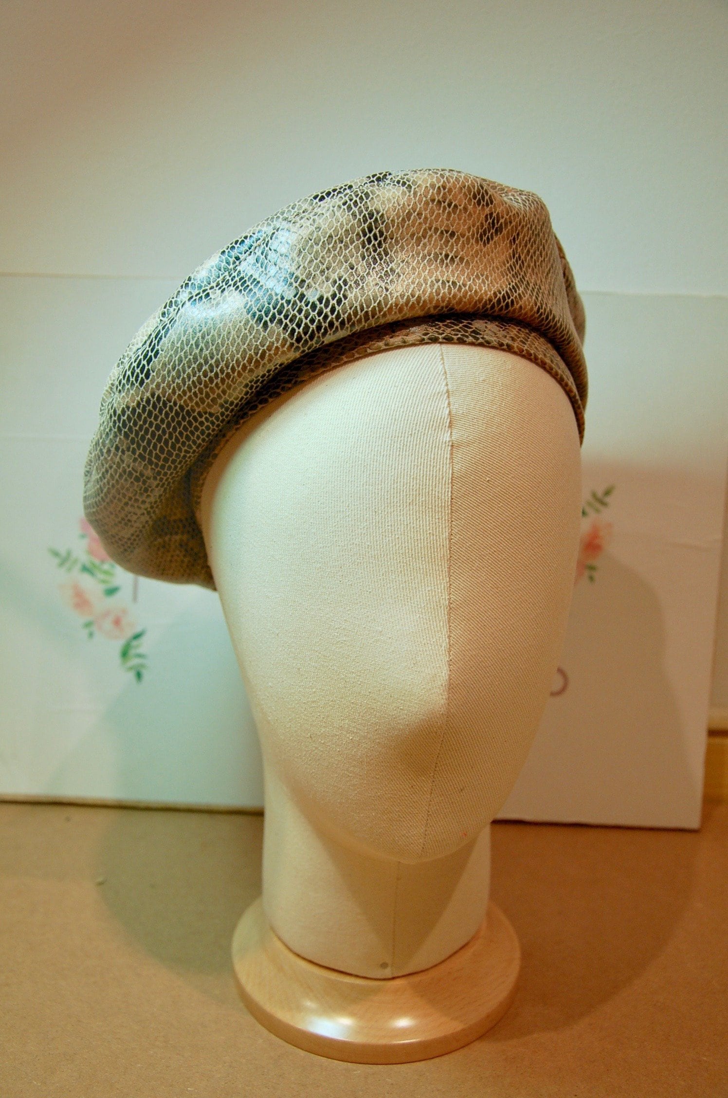 Martha Beret. Snake PU Fake Leather Fabric. Hand Made. Soft  display picture 2
