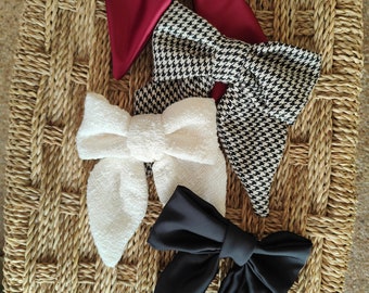 Lazos con pasador. Hair Silk Bow. Bow with tail. Accesorios para el Cabello. Novia. Preppy. Bridesmaid. Regalos. Gifts.  Navidad. Elegante.