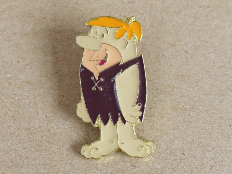 BARNEY RUBBLE OFFICIAL 1987 VINTAGE ENAMEL PIN UK IMPORT WILMA FRED FLINTSTONE