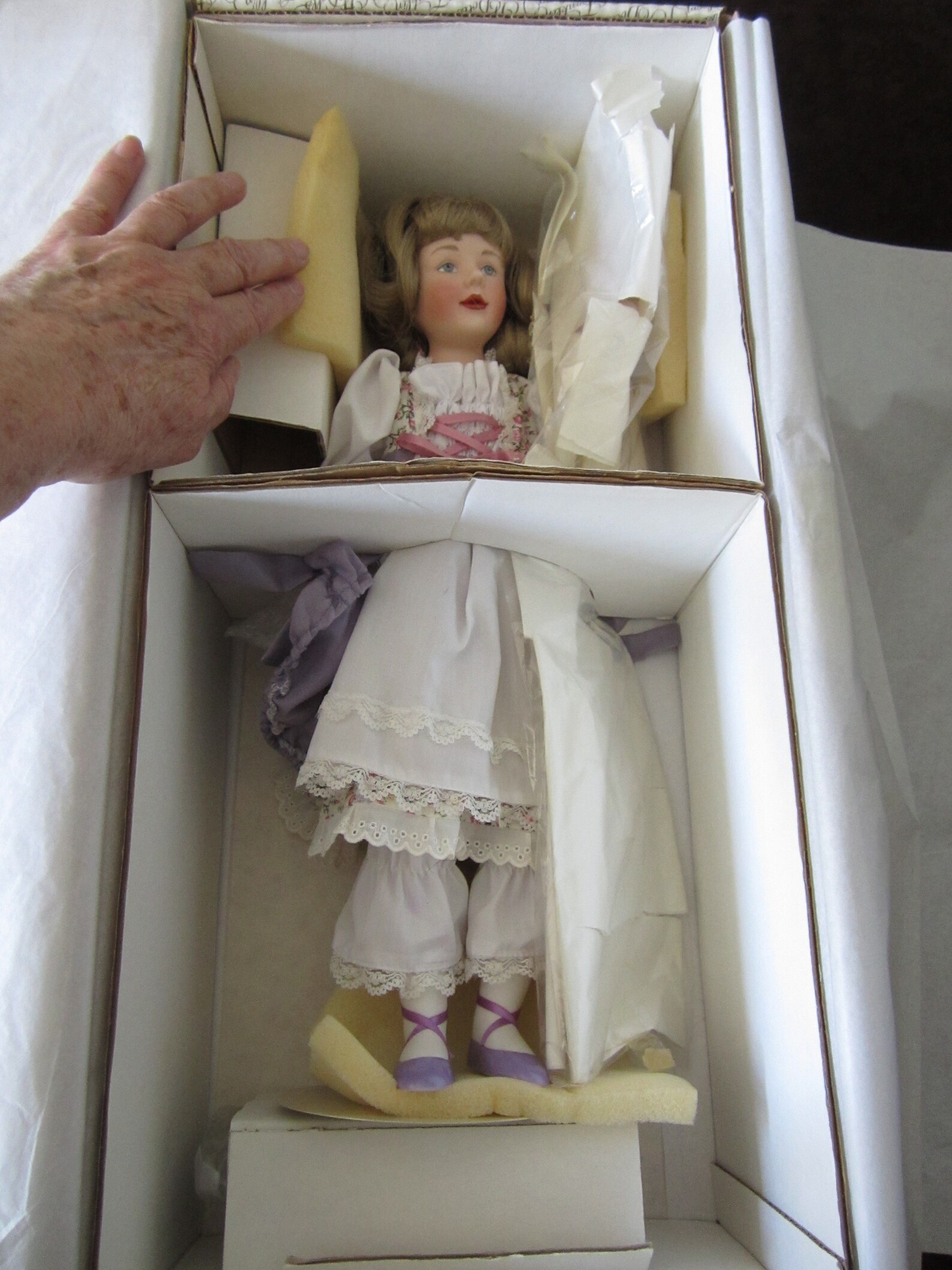 POUPEE PORCELAINE FRANKLIN HEIRLOOM DOLLS cendrillon 1987