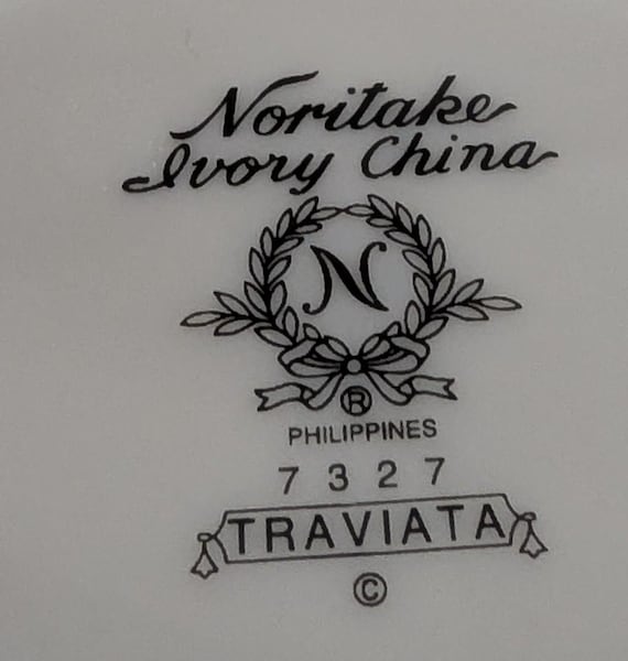 Traviata NORITAKE - Coffee/tea Pot; Gravy/underplate; Creamer
