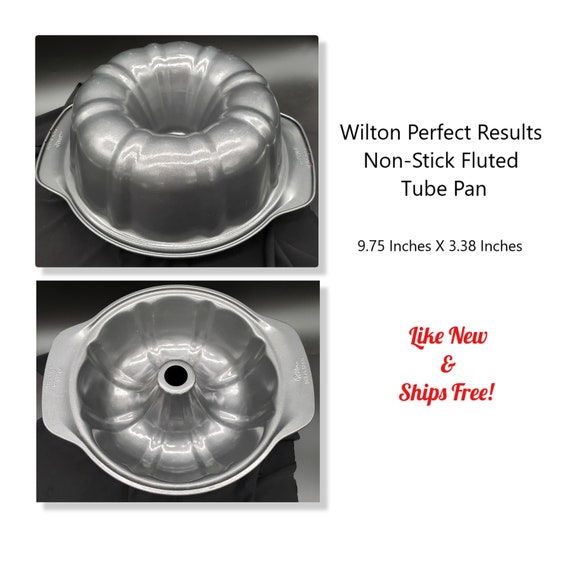 9 Or 10 Inch Fluted Tube Cake Pans Non-stick Large Bundt Pan For