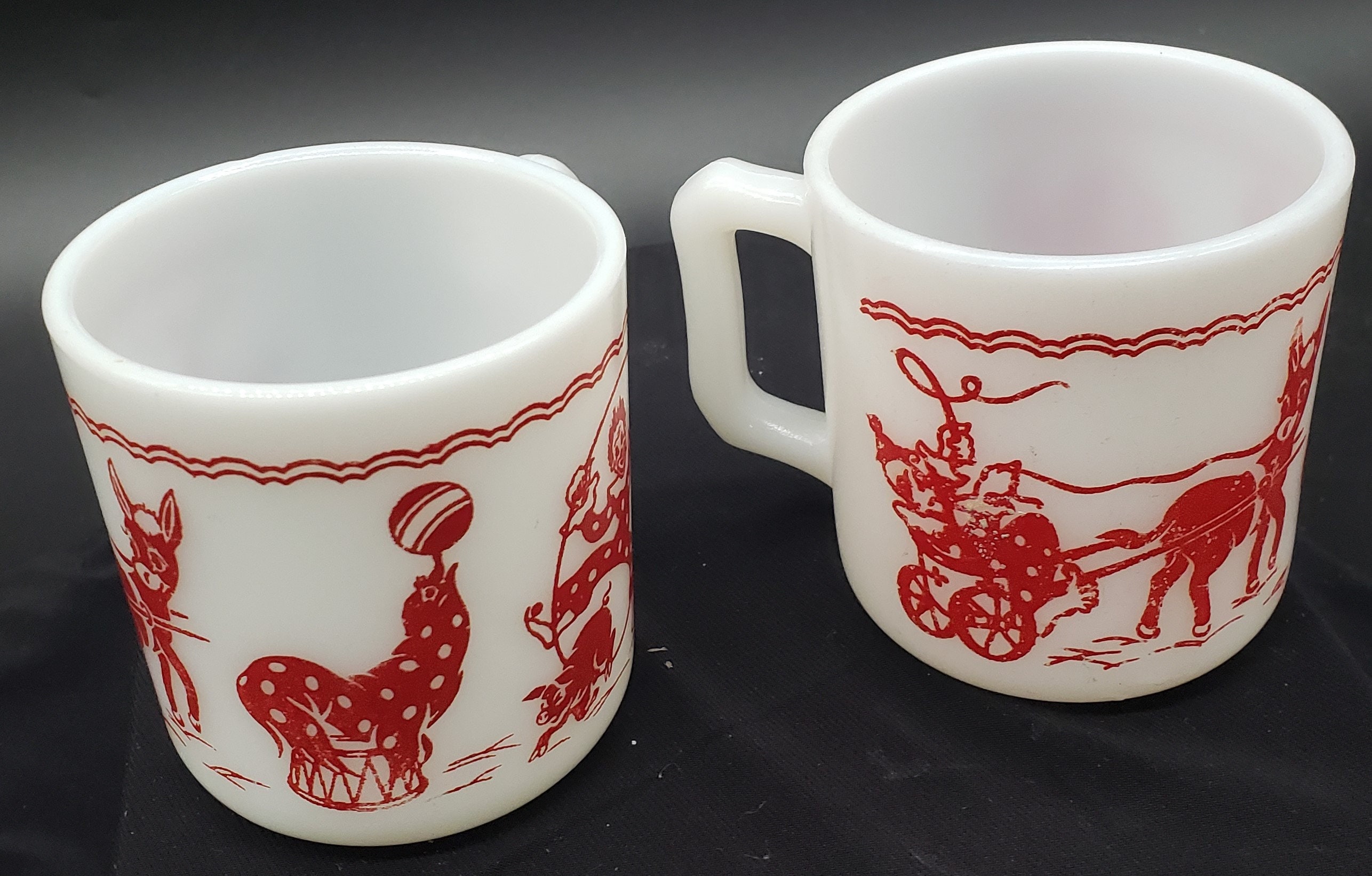 Two Vintage 1950s Hazel Atlas Milk Glass Child's Cups *circus