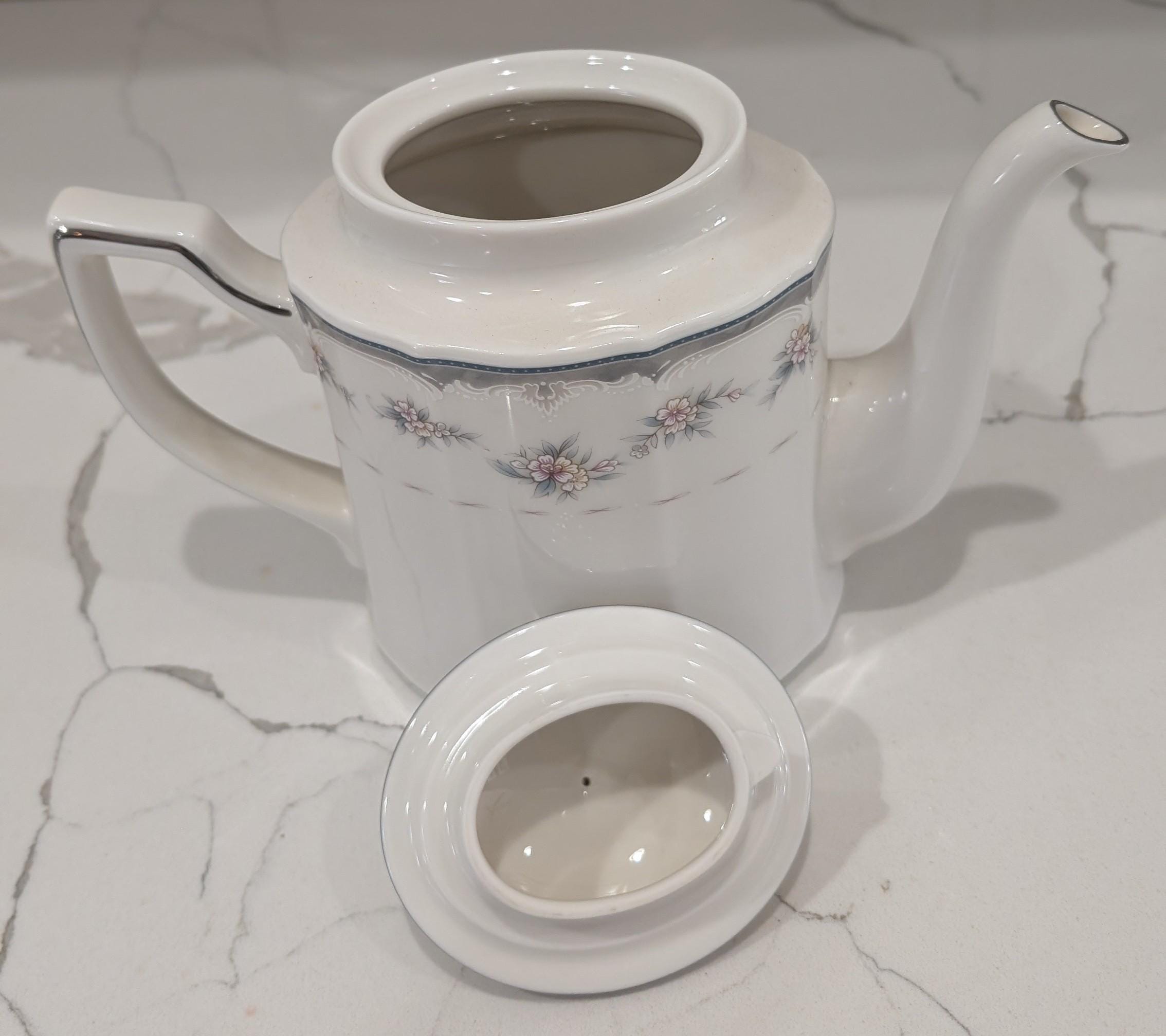 Traviata NORITAKE - Coffee/tea Pot; Gravy/underplate; Creamer