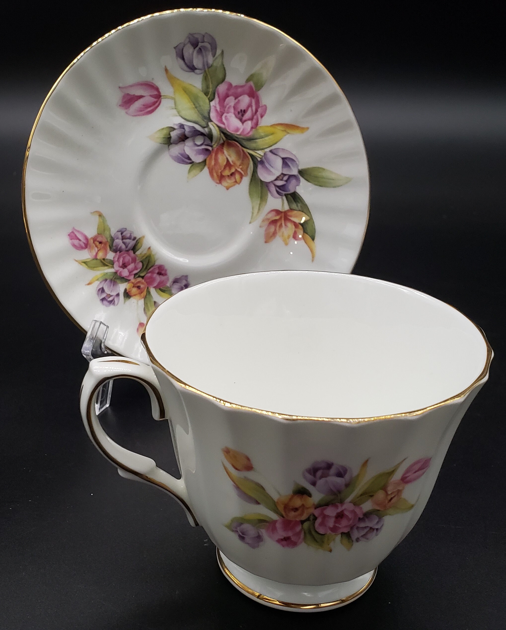 ヴィンテージ ダッチェス フローラル ロイヤル ウィンチェスター