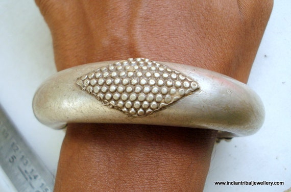 Vintage antique tribal old silver bracelet bangle… - image 1