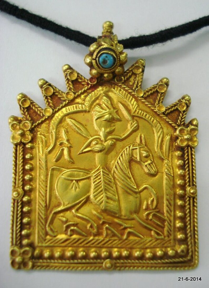 22kt Gold Pendant Necklace Amulet Vintage Antique Gold Pendant Etsy