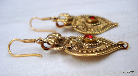 vintage antique 20kt gold earrings traditional be… - image 2