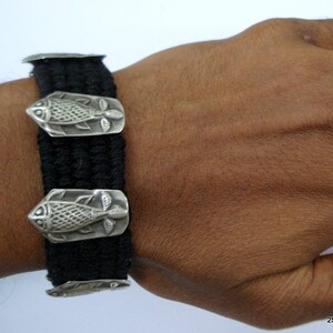 vintage antique ethnic tribal old silver beads bracelet bangle cuff fish design