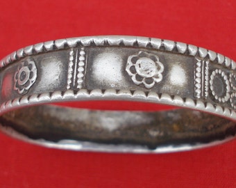 Vintage antieke etnische tribal oude zilveren armband bangle rajasthan india