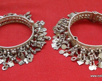 Vintage Antik Ethno Tribal Altsilber Charm Armband Armreif ECL Bauchtanz