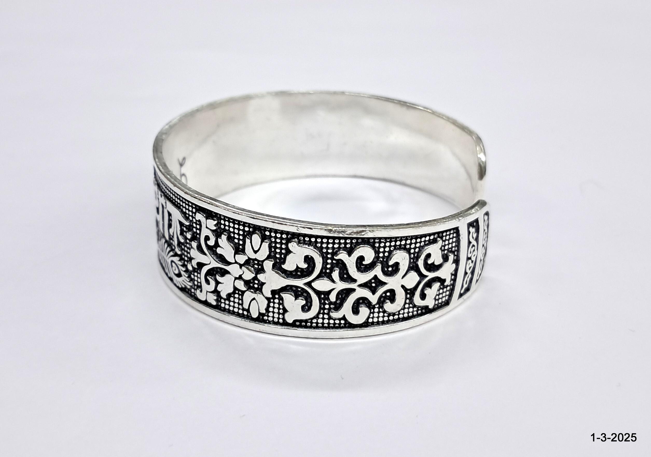 Sawariya Seth Kada 925 Sterling Silver Kada Cuff Bangle Bracelet
