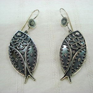 ethnic sterling silver earrings handmade jewellery fish design silver earrings