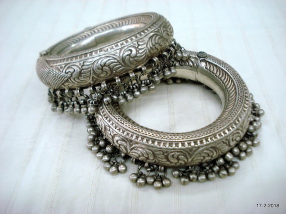 vintage antique tribal old silver anklet kada pair