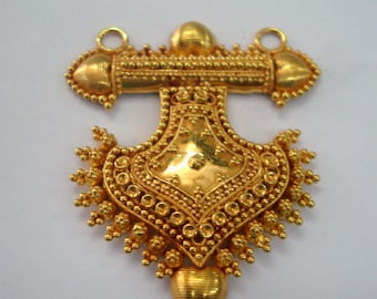 20kt gold pendant necklace handmade gold jewellery vintage design jewellery