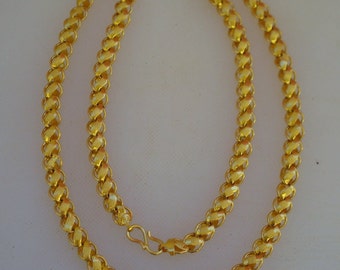 Traditional Design 20kt Gold Chain 