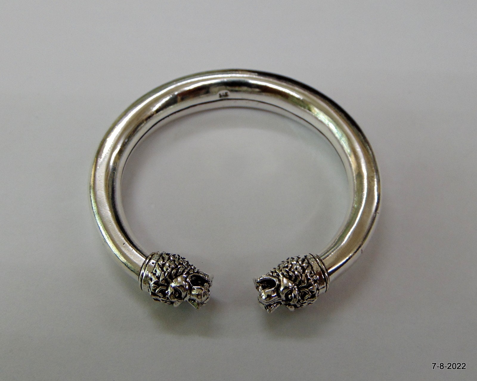 HIGH-END SILVER BRACELET | CTHY