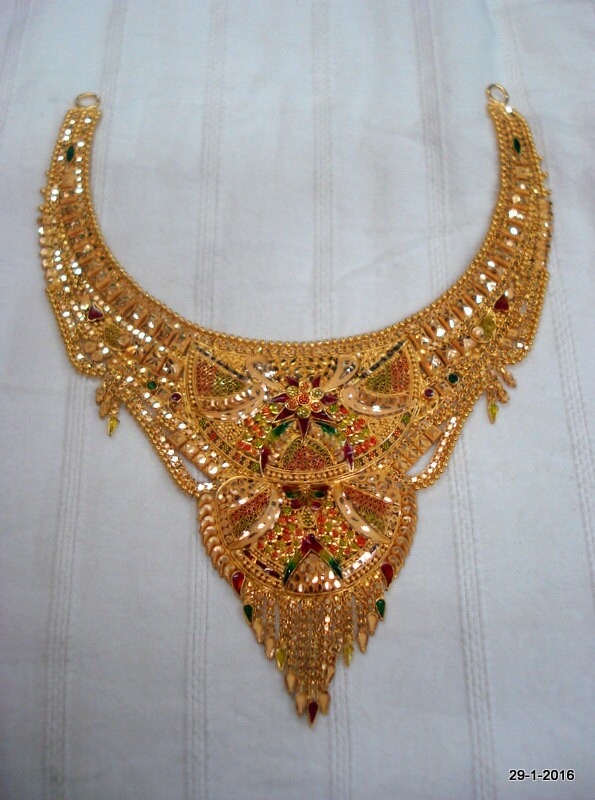 22kt Gold Necklace Traditional Design 