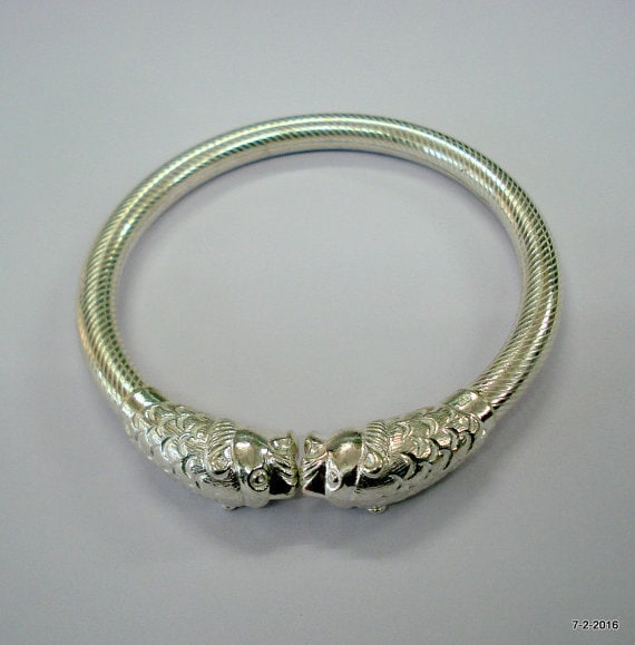 Indian Silver Tribal Lion Head Bangle Indian Silver Tribal Lion Head Bangle