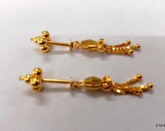 Ethnic 18kt Gold Upper Ear Earrings 