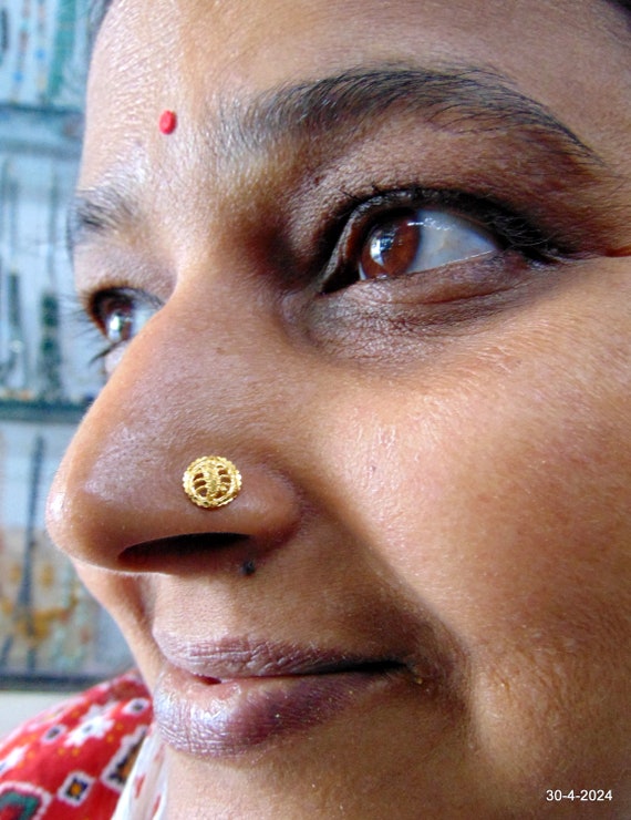 Nose piercing 18kt white gold zirconia in claws Naima – MIMÍKOKÓ