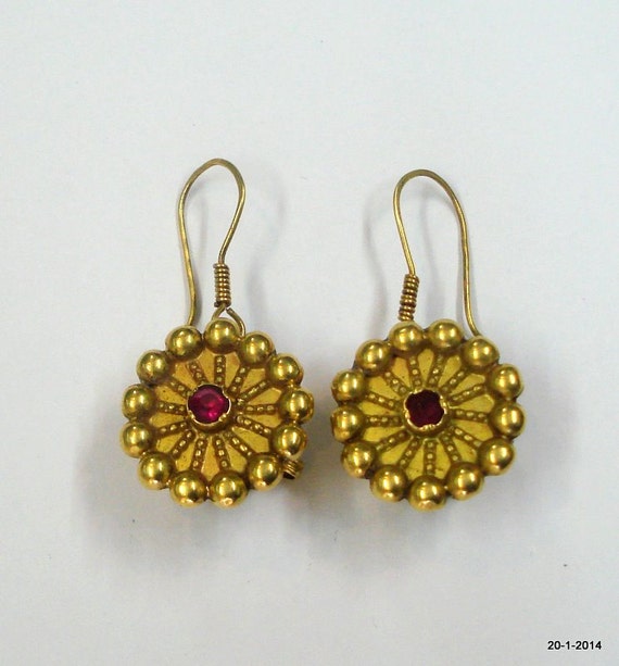 Old gold earrings design online