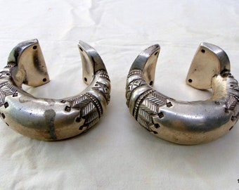 Cavigliera vintage in argento antico Bracciale rigido etnico tribale in argento vecchio Kada Coppia