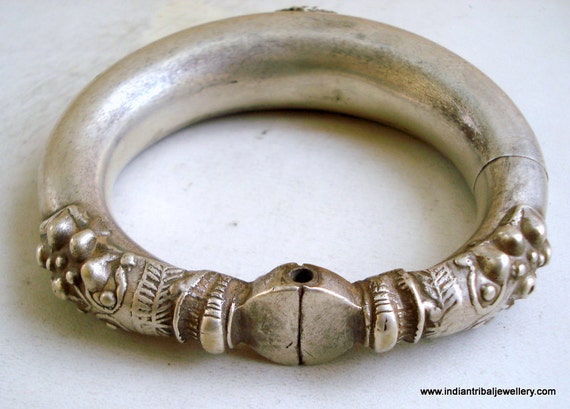 Vintage antique tribal old silver bracelet bangle… - image 3