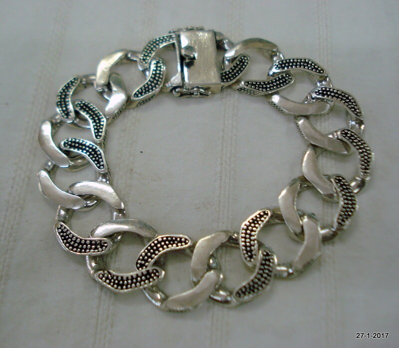 フランス　スターリング　シルバー　バングル　カフ　ブレスレット　ヴィンテージ　X VINTAGE TIFFANY & CO. 14K Gold Twist Rope Cuff Bracelet