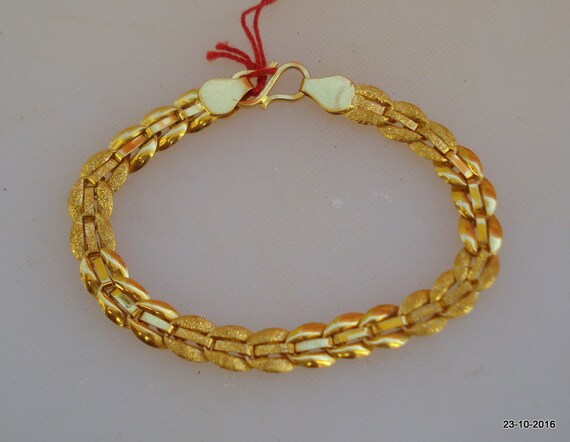 Traditional design 22kt gold Bracelet cuff bracele