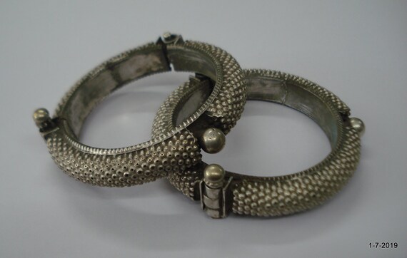 Vintage antique tribal old silver bangle bracelet… - image 1