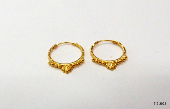 ❤️ TWO TONE SWIRL EARRINGS - 2.69 grams, 11.3mm, 18K Saudi Gold, Only  Php9,280.50 plus shipping fee ❤️… | Instagram