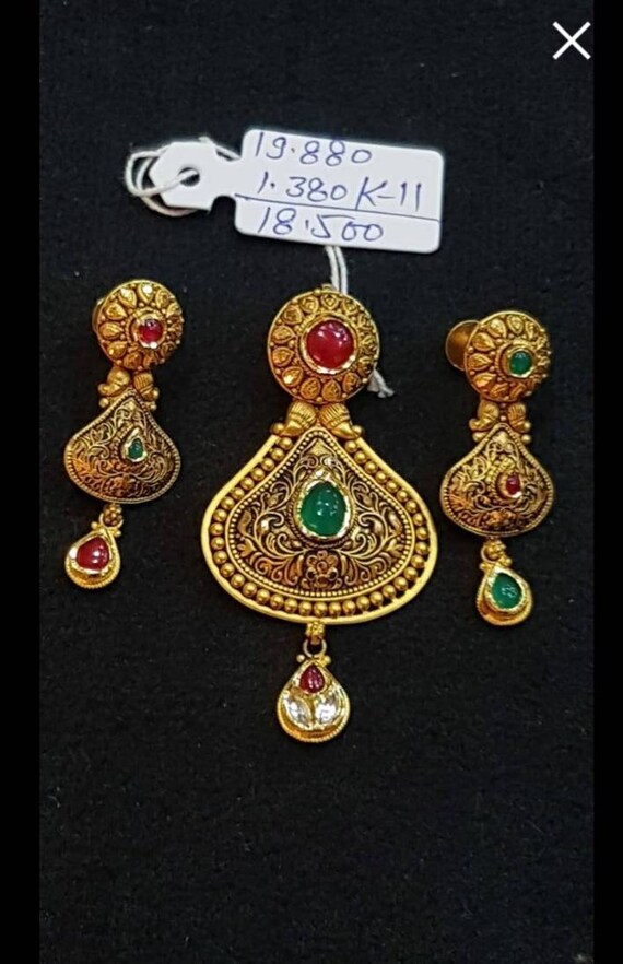 Vintage Antique 22kt Gold Pendant 