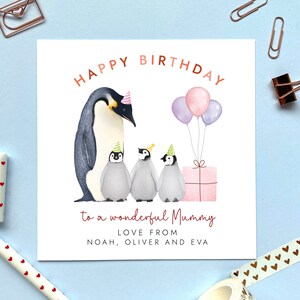 Personalisierte Pinguin drei Kinder jeden Alters Geburtstagskarte für Mama | Mama, Mama, Mum, Mommy, Mam, Oma, Oma | 30er 40er 50er 60er 70er